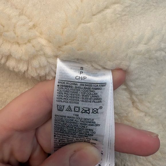 GAP Cream Sherpa Lined Jacket - Picture 5 of 6